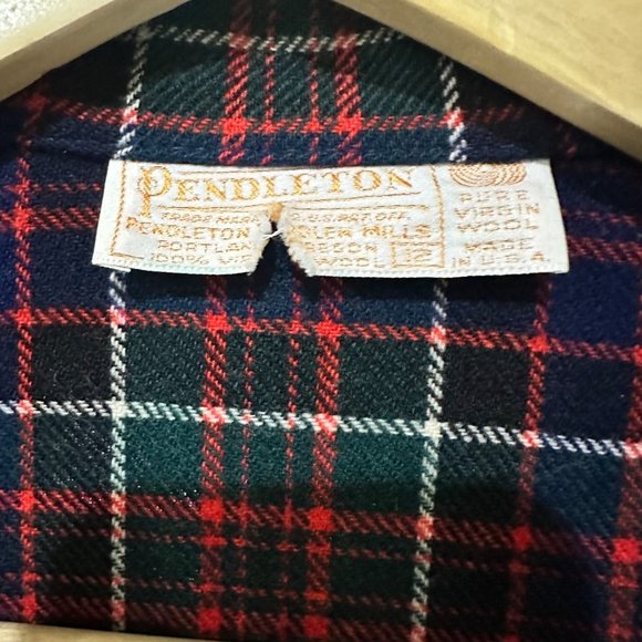 Vintage Pendleton 100% Virgin Wool Plaid Holiday Button Shirt Womens Size M - Picture 3 of 8